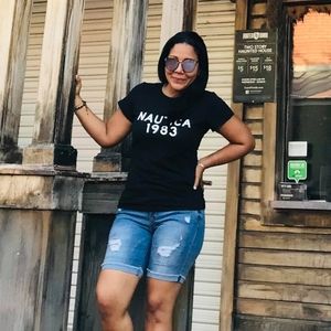 Meet your Posher, Milena